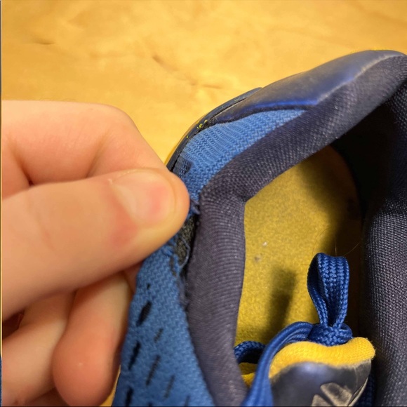 Nike Kobe 9 Blue Yellow - Picture 9 of 11